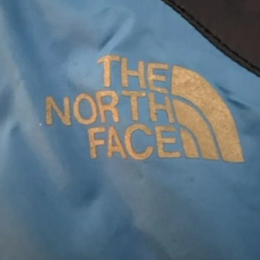 THe north face kids 6-12 months rain jacket with hoodie nwot